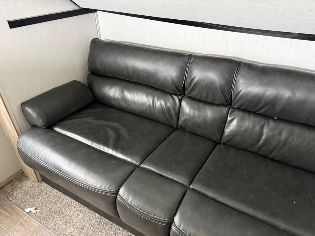 2021 Forest River Cherokee Alpha Wolf 33BH-L, Photos photo 34