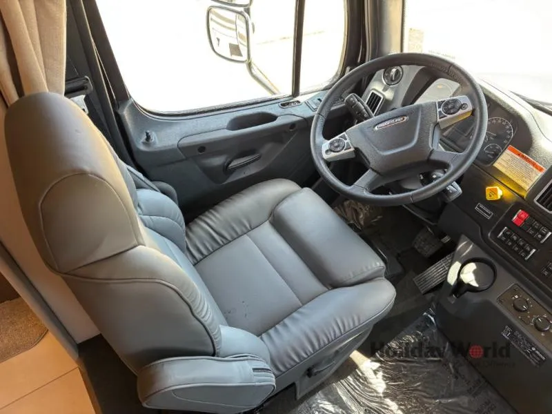 2026 Renegade RV Verona LE 40LTS - Photo 4