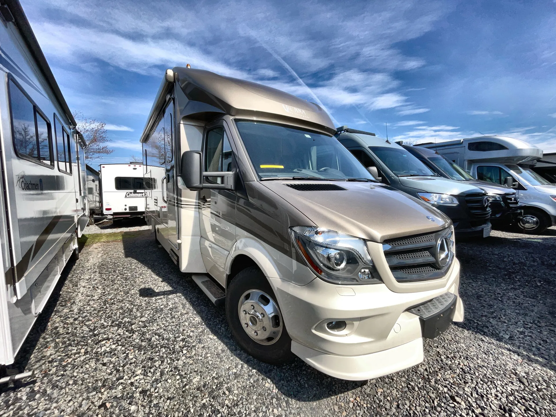 2016 Renegade Rv Vienna 25VQRS - Main photo