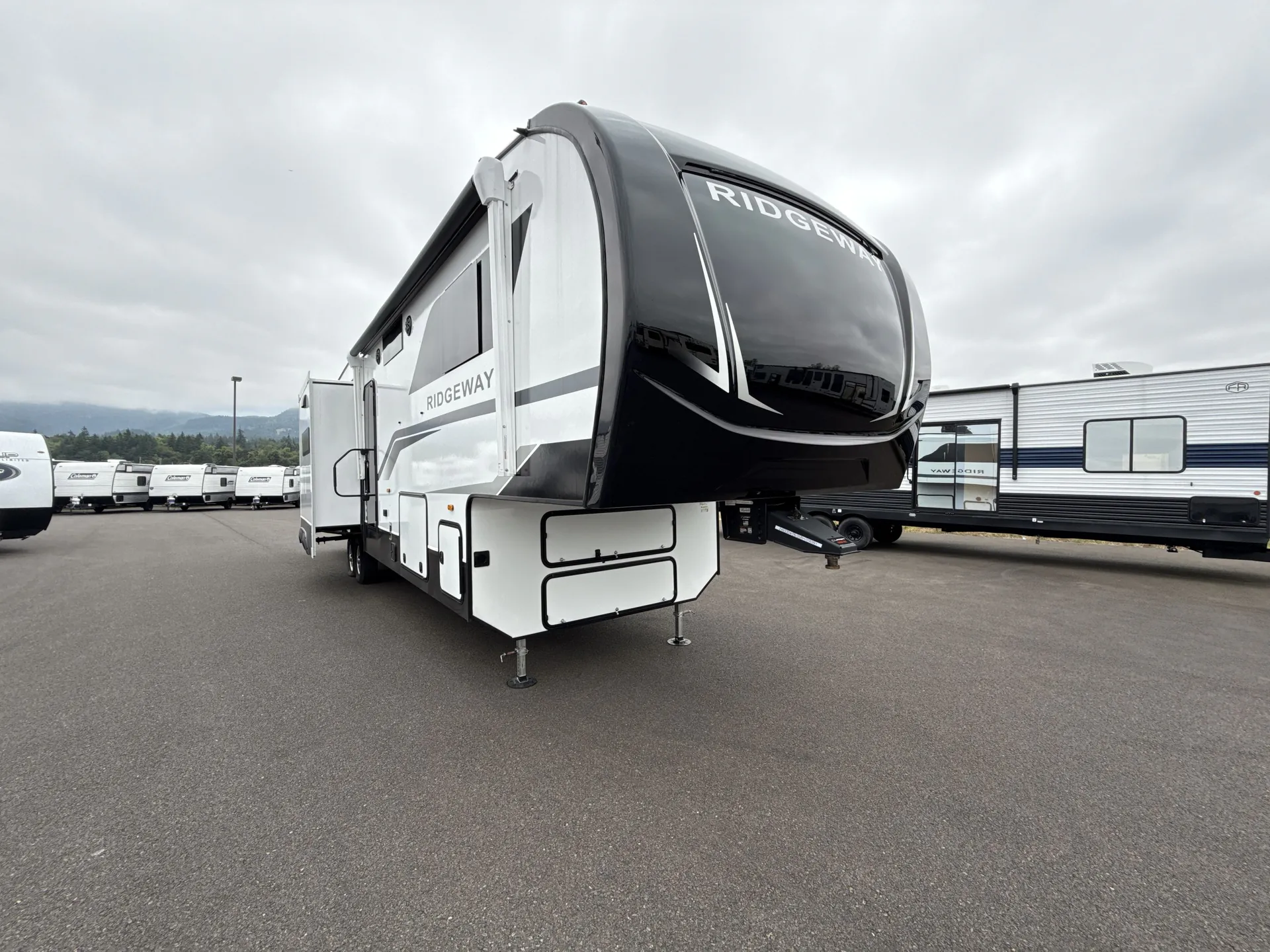 2026 k-z rv Ridgeway 35BH - Photo 2
