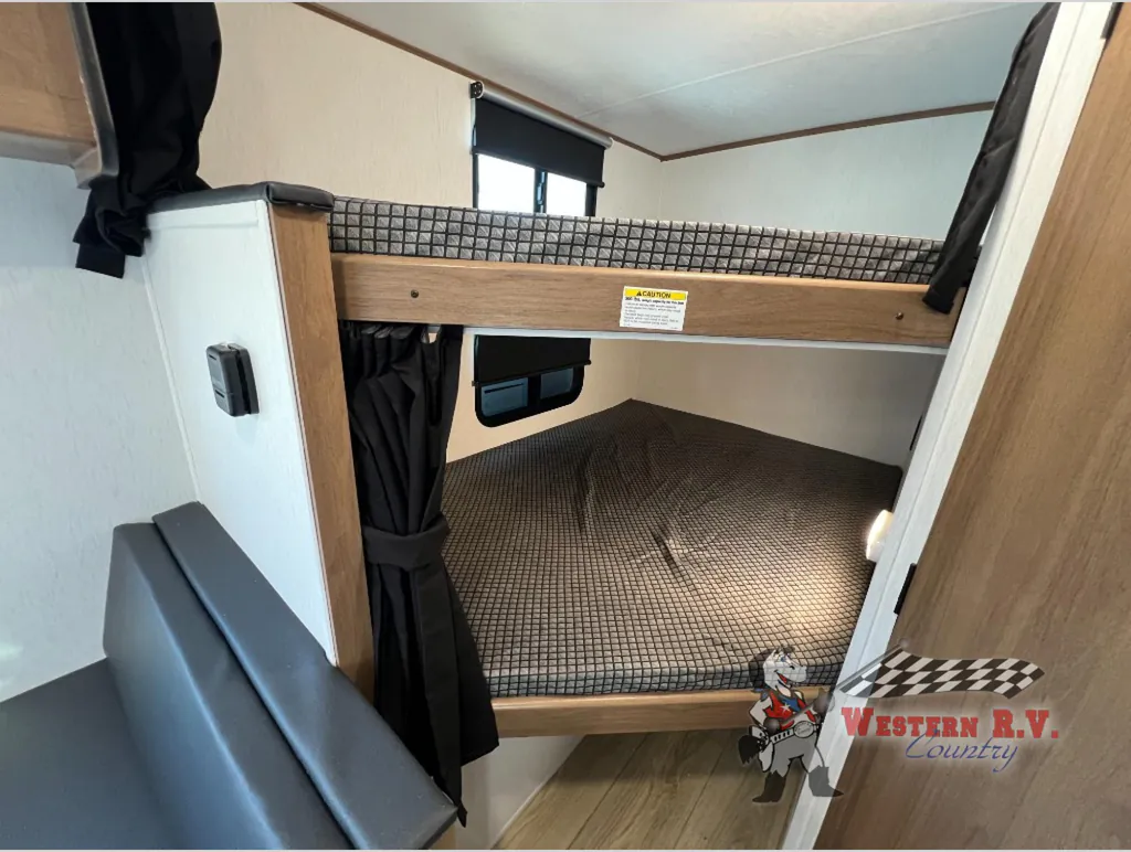 2027 Coachmen Apex Nano 186BH, Photos photo 21