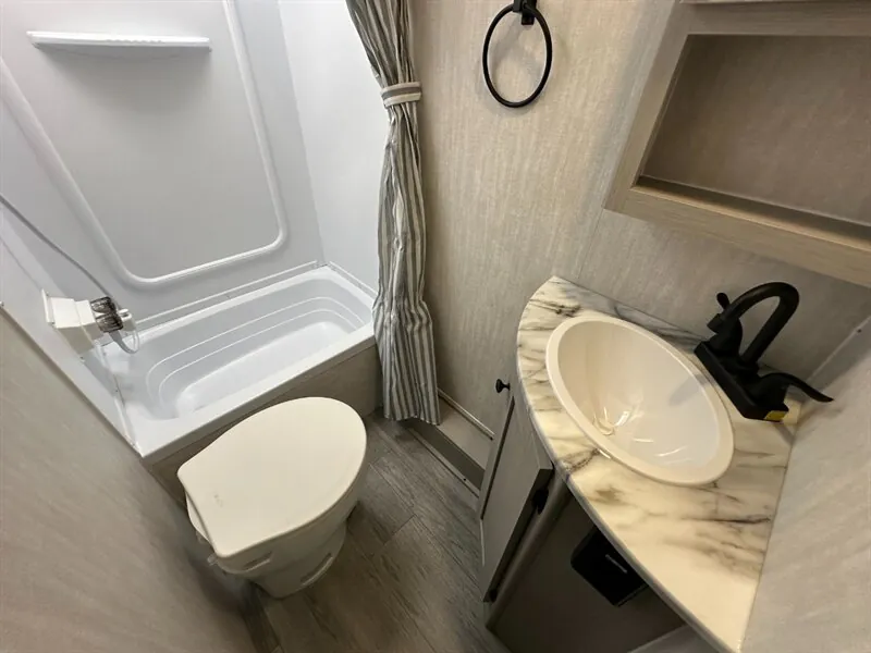 2026 Coachmen Apex Nano 186BH, Photos photo 18