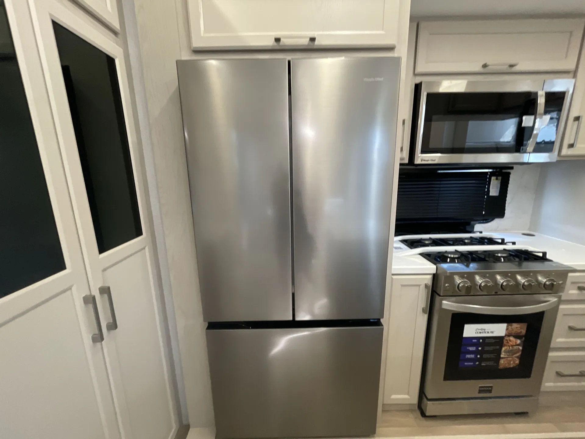 2026 Forest River Columbus 389FLH — off campside