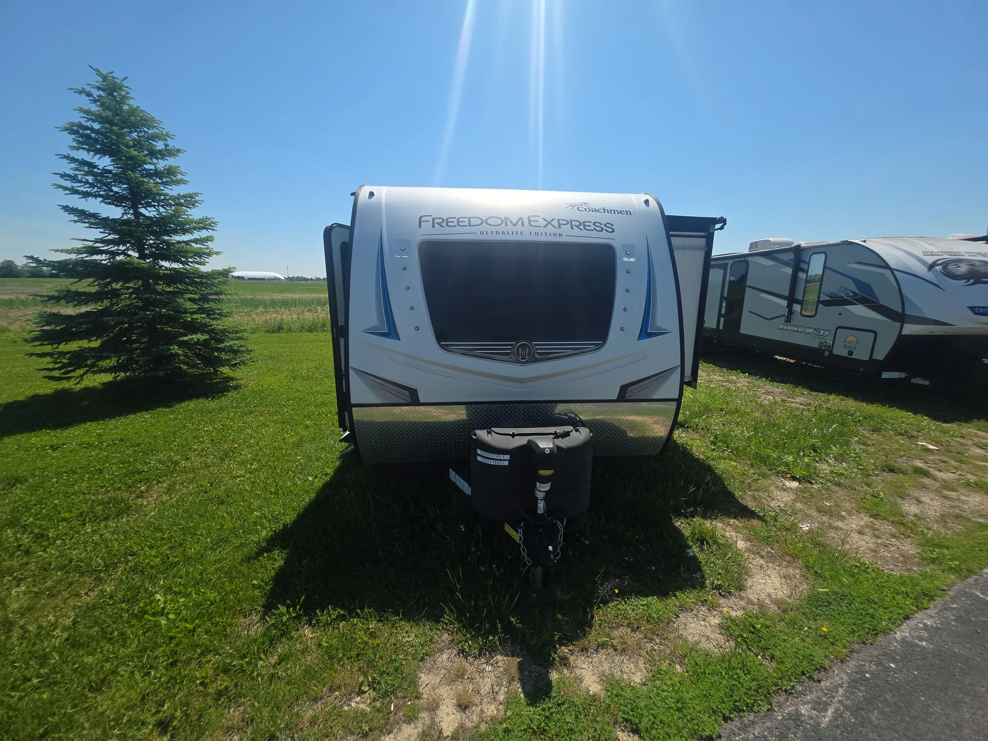 2020 Coachmen Freedom Express Ultra Lite 192RBS - Photo 2