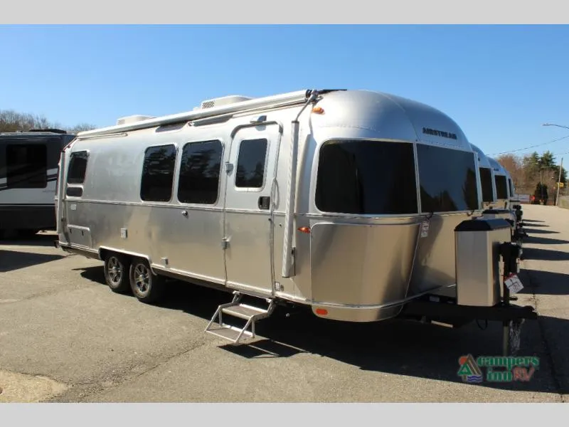 2025 Airstream Pottery Barn 28RB - Photo 3