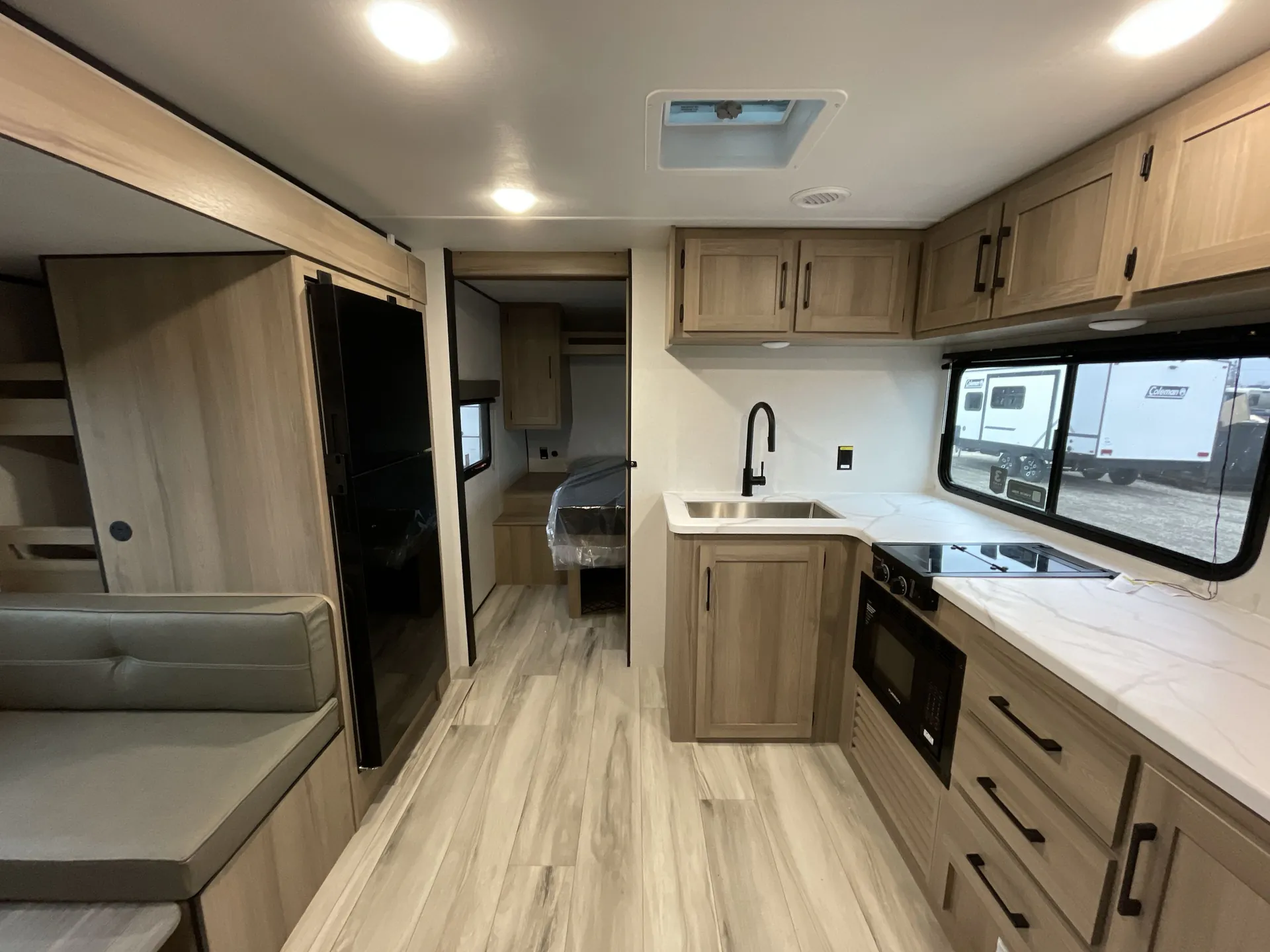 2026 Keystone Coleman Light 22BX — living area main