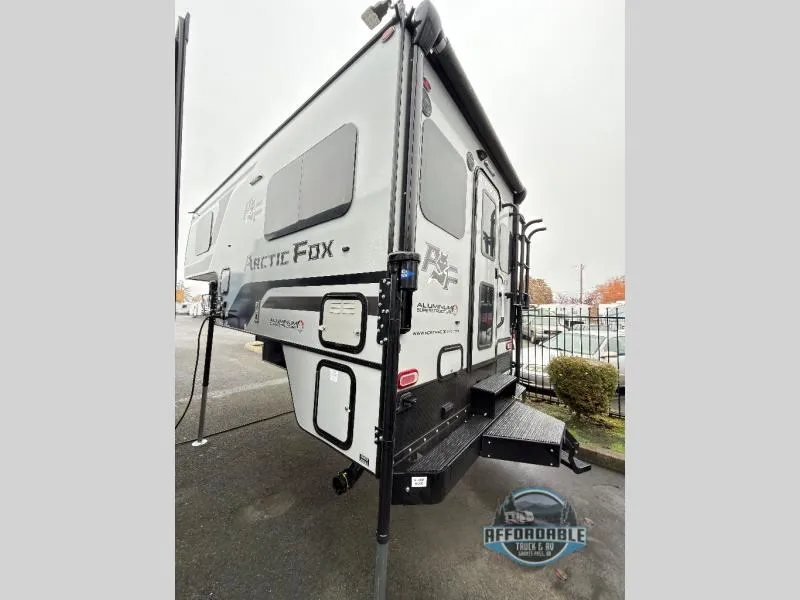 2026 Northwood Arctic Fox Camper 865 - Photo 4