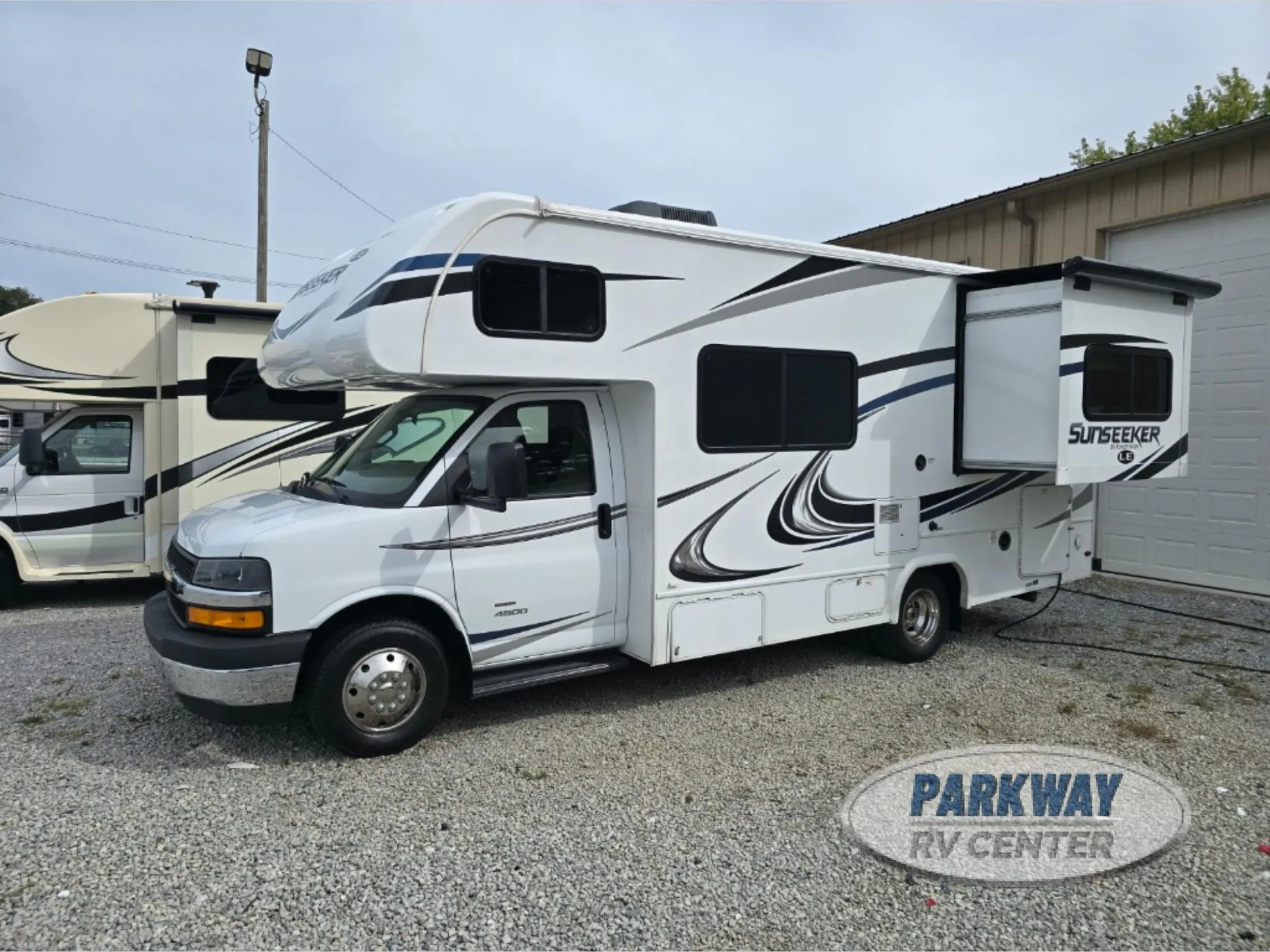 2020 Forest River Sunseeker LE 2250SLE - Photo 4
