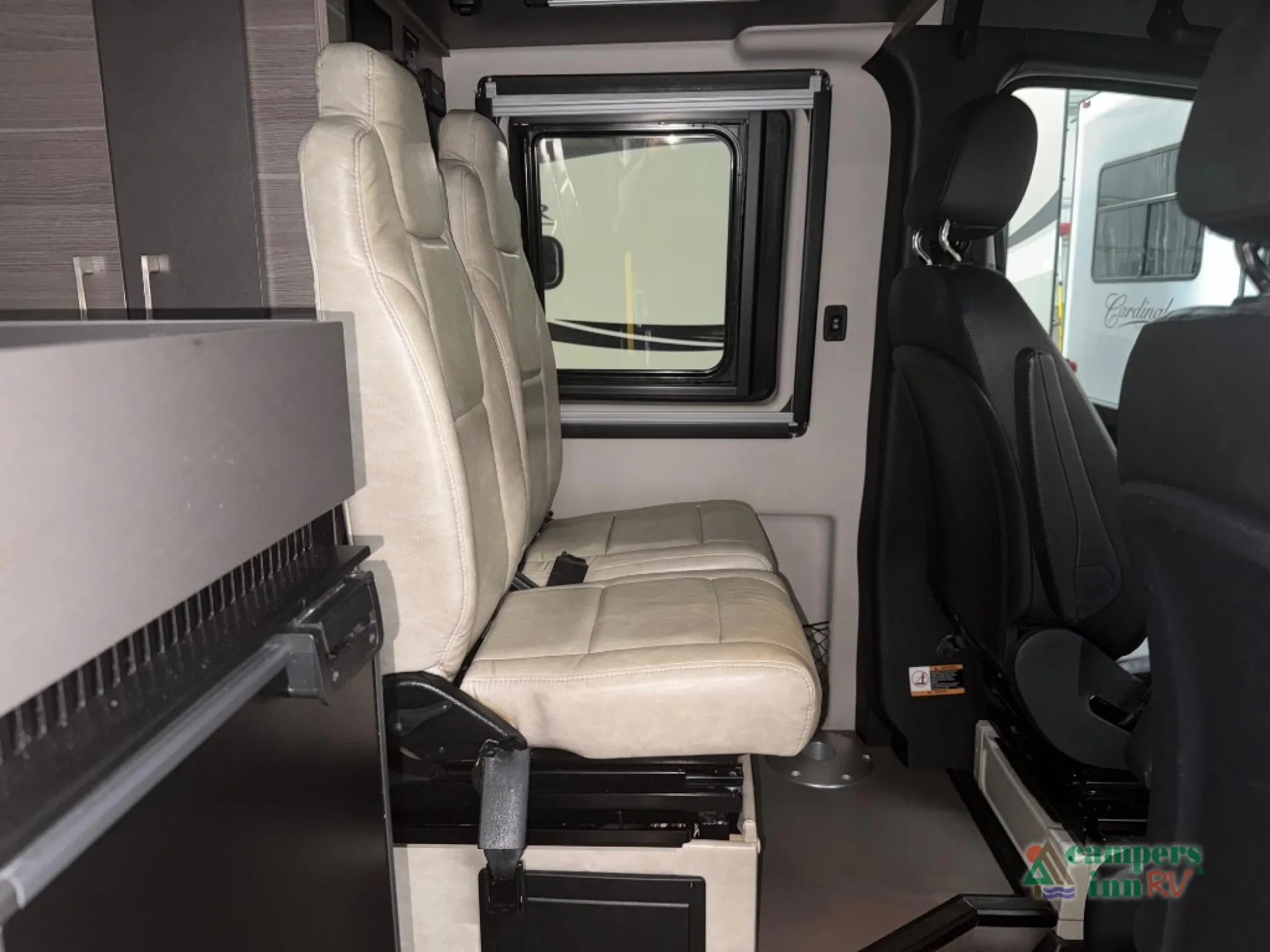 2022 Entegra Coach Launch 19Y - Photo 3
