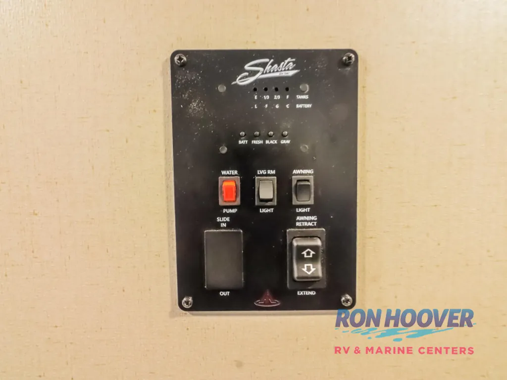 2026 Shasta Compact 17LB, Photos photo 22