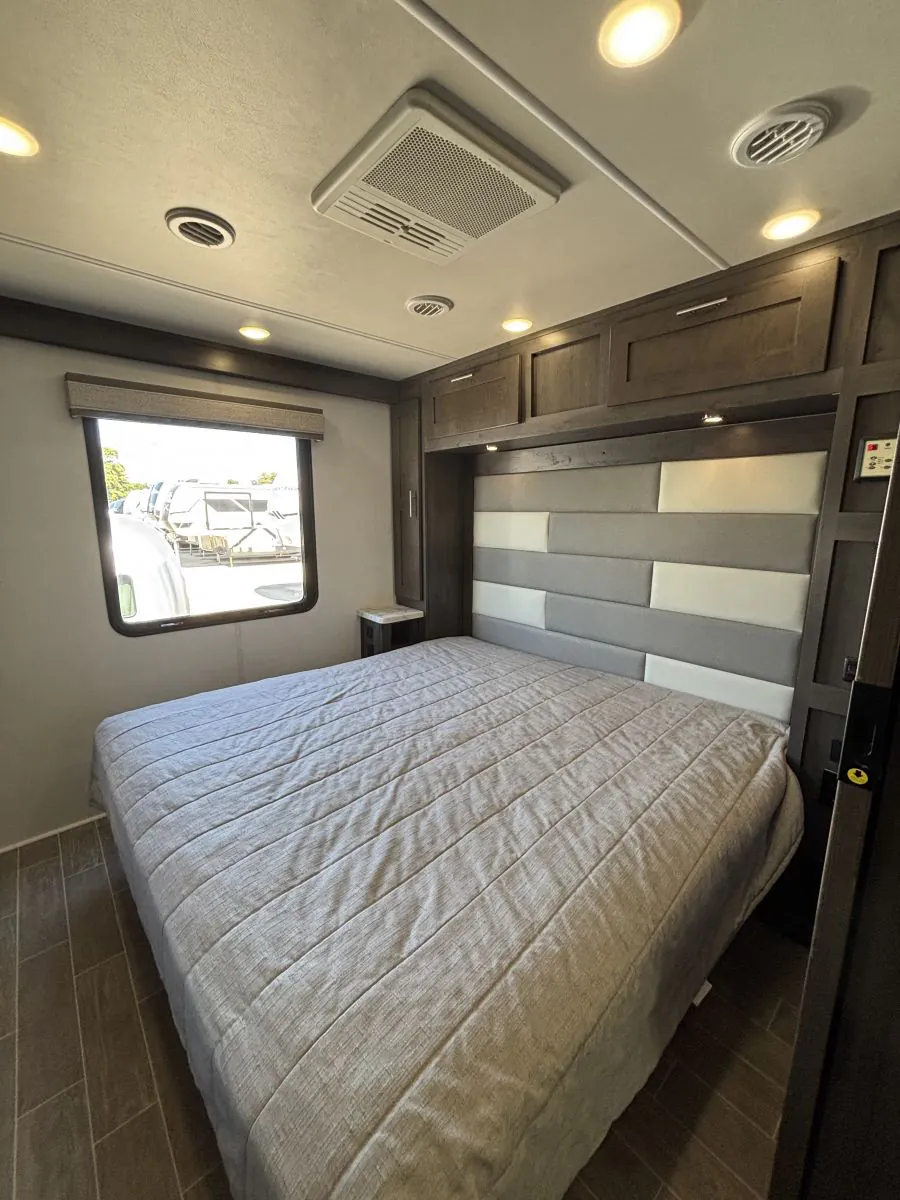 2022 Forest River Georgetown 3 Series GT3 33B3, Photos photo 19