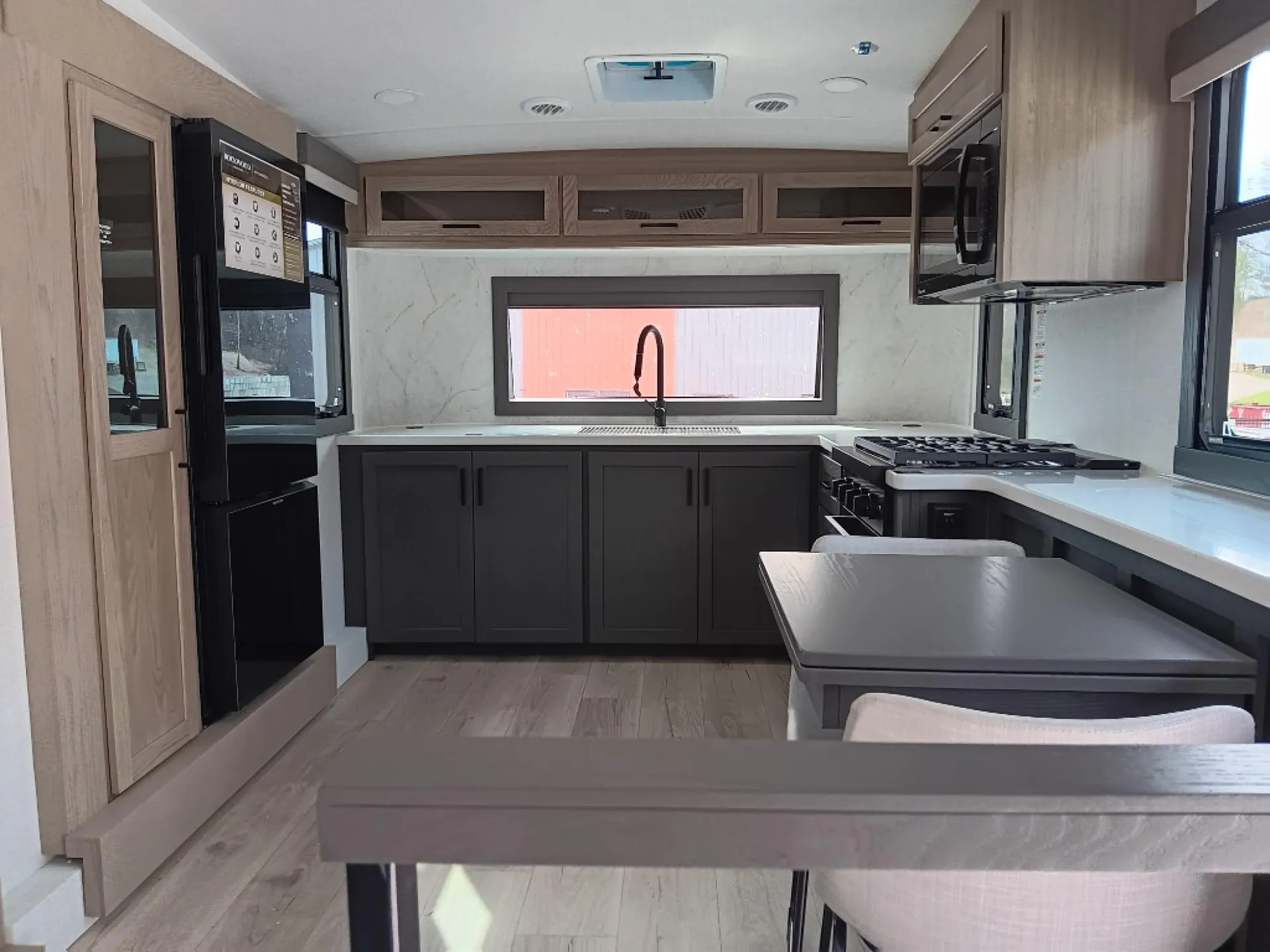 2026 Forest River Rockwood Signature 290SFK - Photo 3