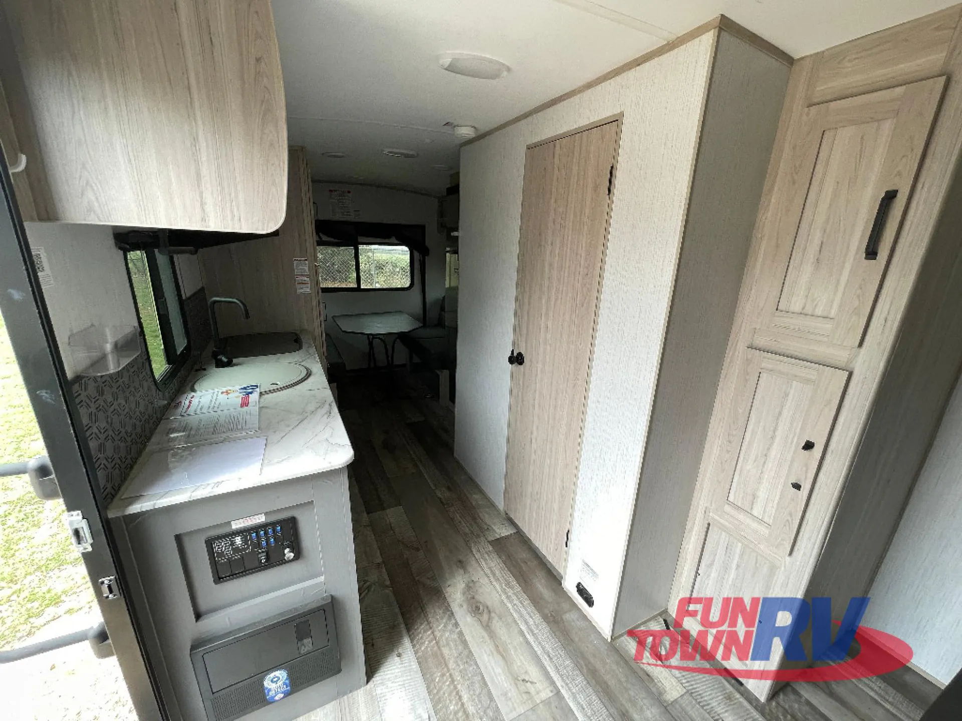 2023 Heartland Sundance Ultra-Lite Travel Trailers 21HB - Photo 3