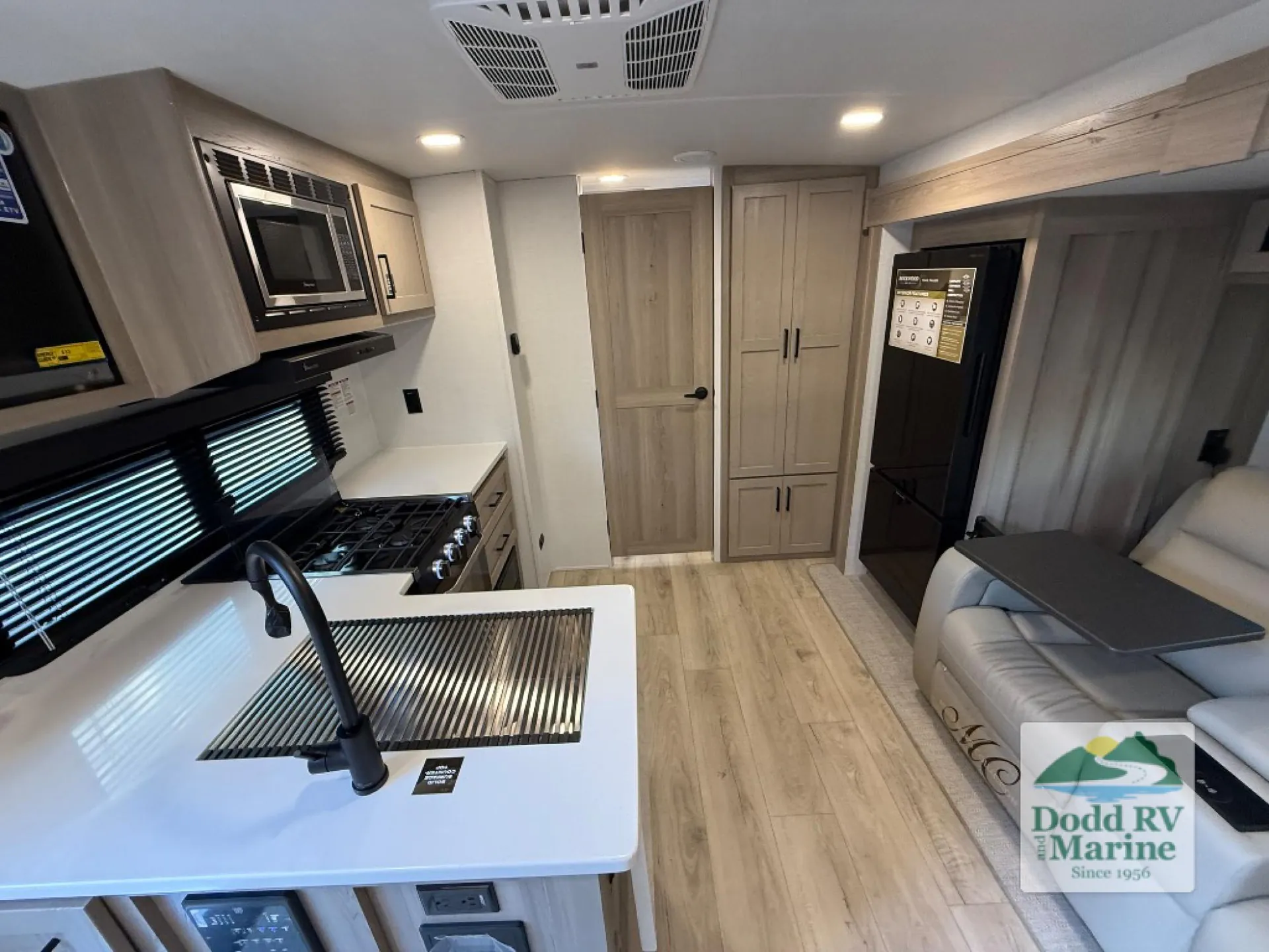 2026 Forest River Rockwood Mini Lite 2513S — Photo 5