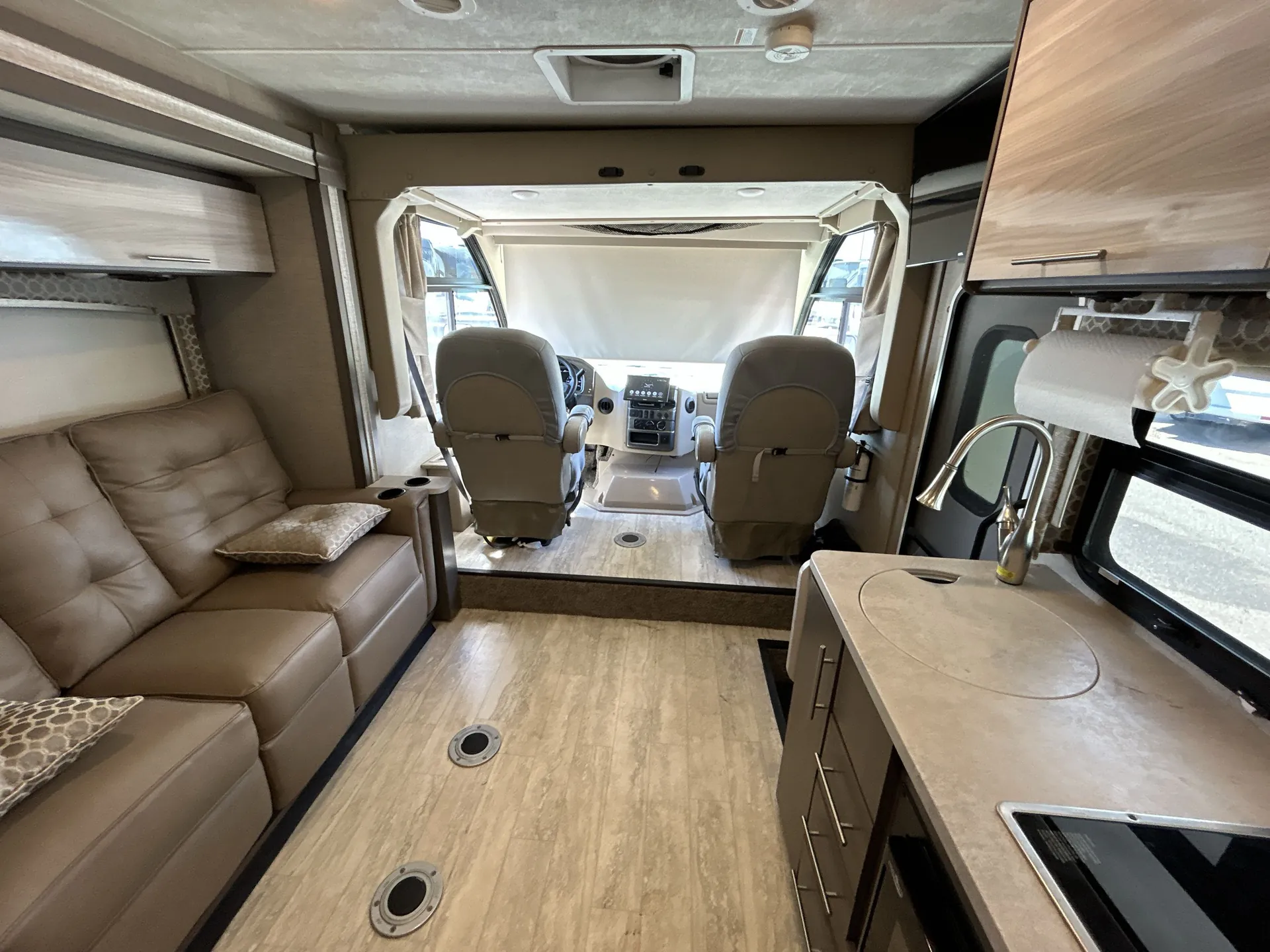 2022 Thor Motor Coach Axis 24.1 — living area main