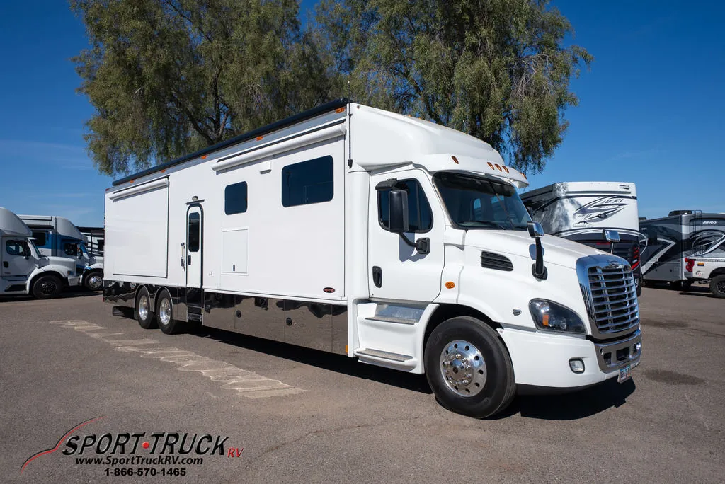 2019 Renegade Classic 45CMB-XM - Main photo