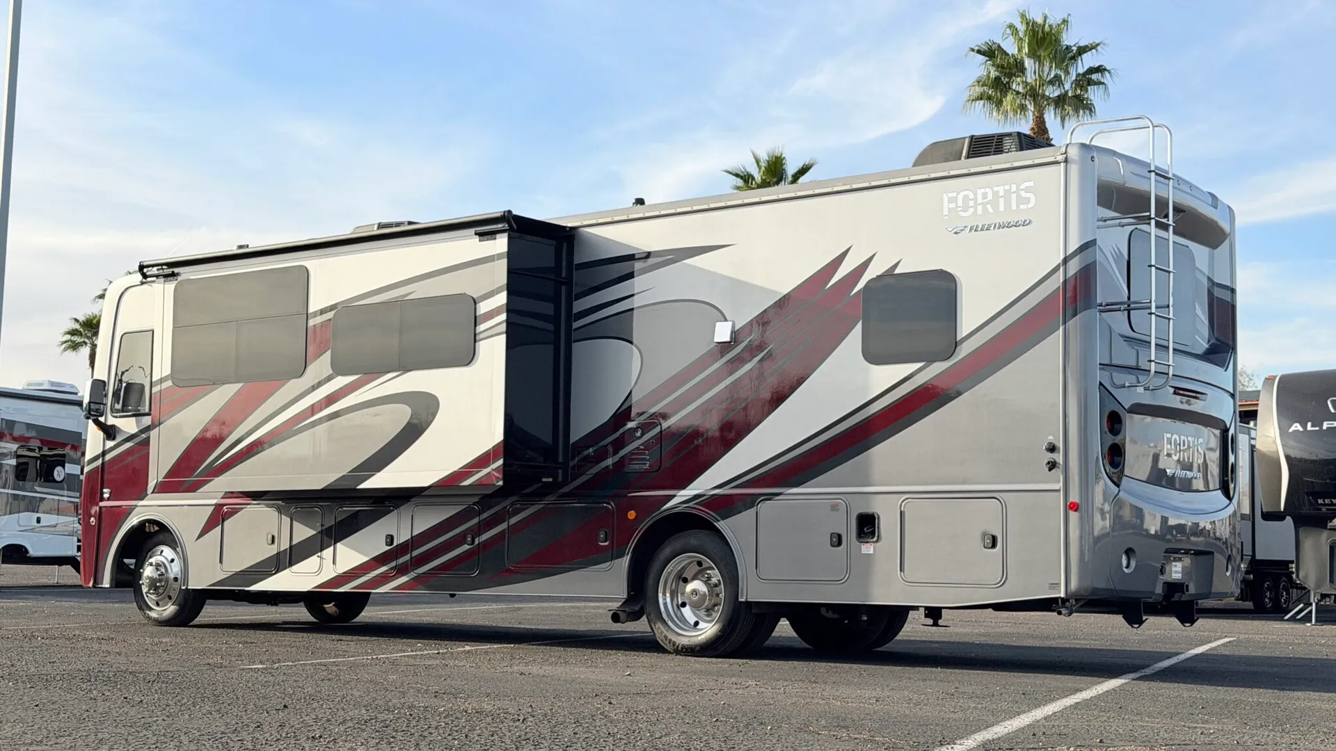 2024 Fleetwood Fortis 34MB - Photo 4