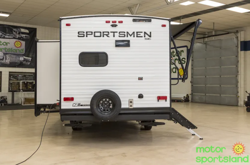 2025 KZ Sportsmen SE 241RKSE - Photo 4