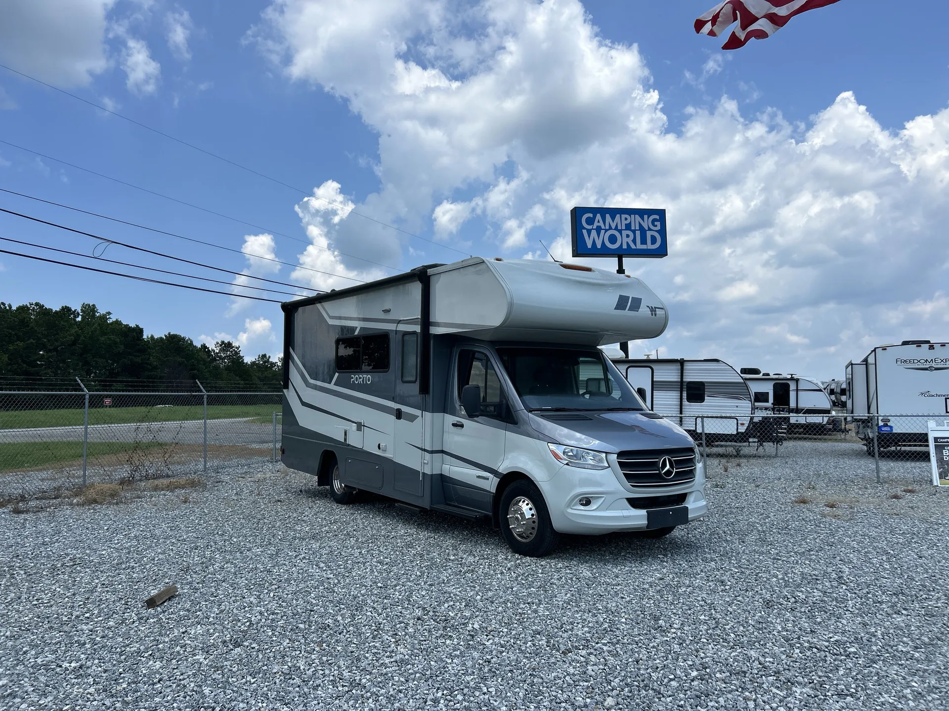 2025 Winnebago Porto 24P - Photo 2