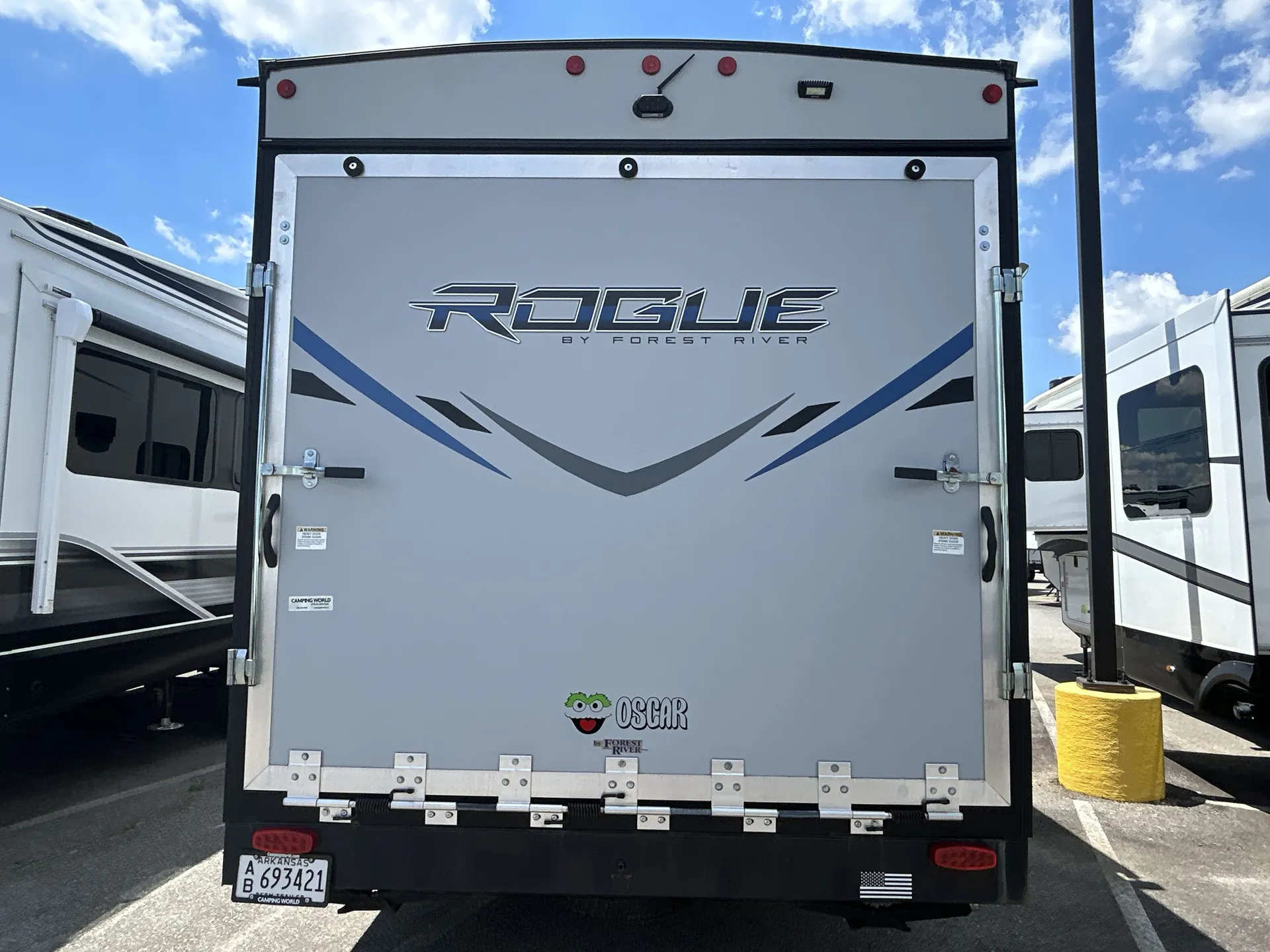 2021 Forest River Vengeance Rogue 26V — backside