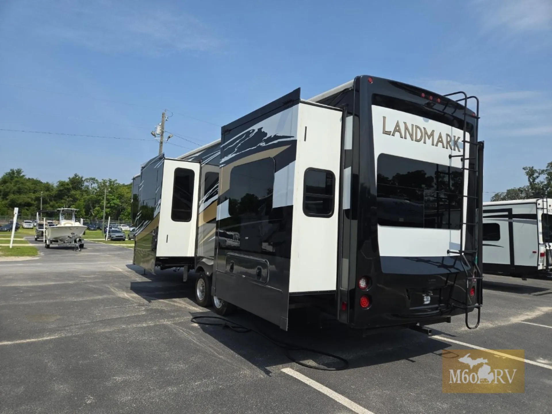 2022 Heartland Landmark Fifth Wheel Tucson - Photo 4