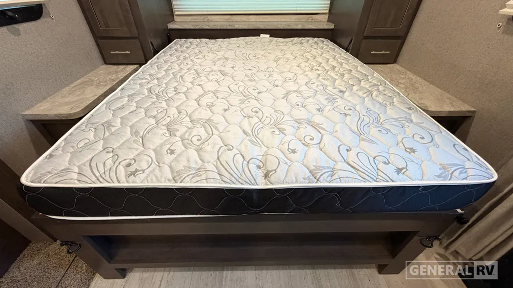 2020 Forest River Flagstaff Micro Lite 25BRDS, Photos photo 13