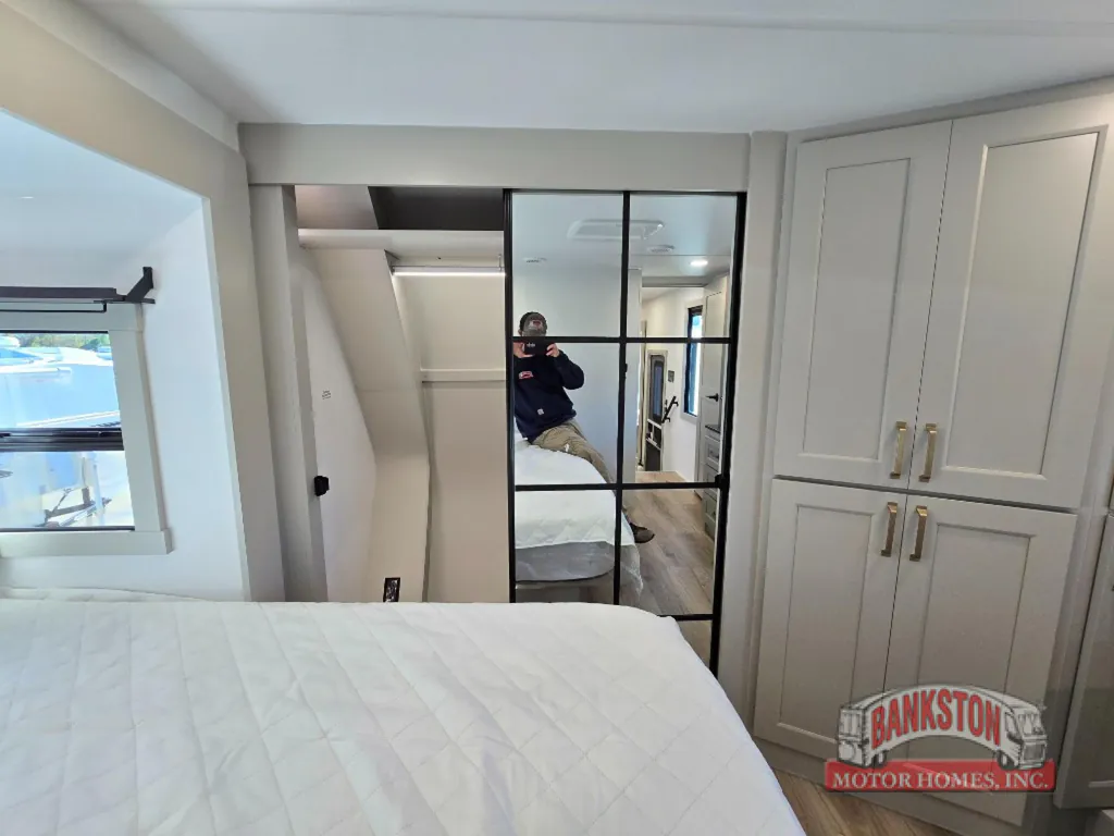 2026 Brinkley Model G 3970, Photos photo 44