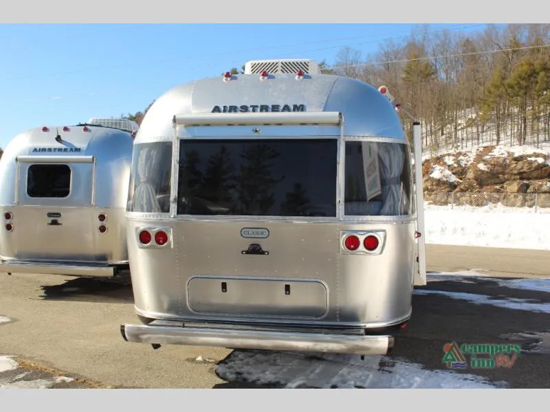 2026 Airstream Globetrotter 25FB - Photo 4