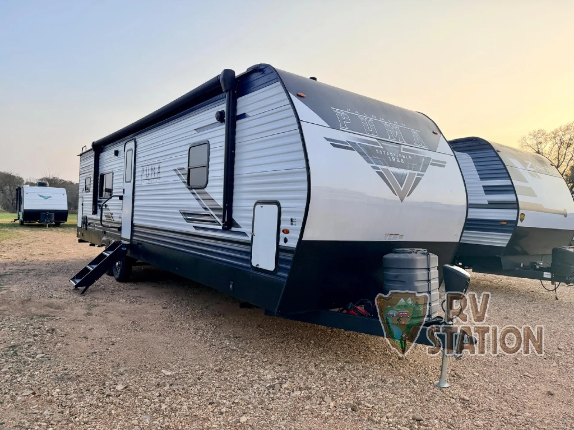 2024 Palomino Puma 30RKQS - Photo 2
