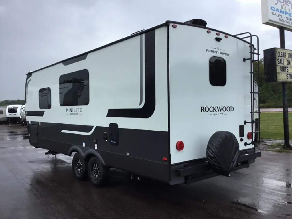 2027 Forest River Rockwood Mini Lite 2524FBT - Photo 4