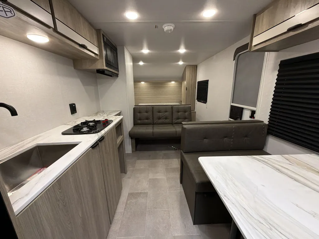 2027 Forest River Airelume 260, Photos photo 3