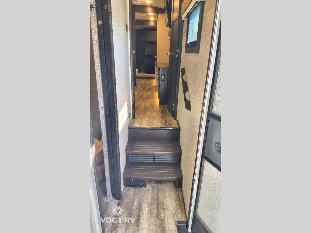 2021 Jayco North Point 387FBTS, Photos photo 30