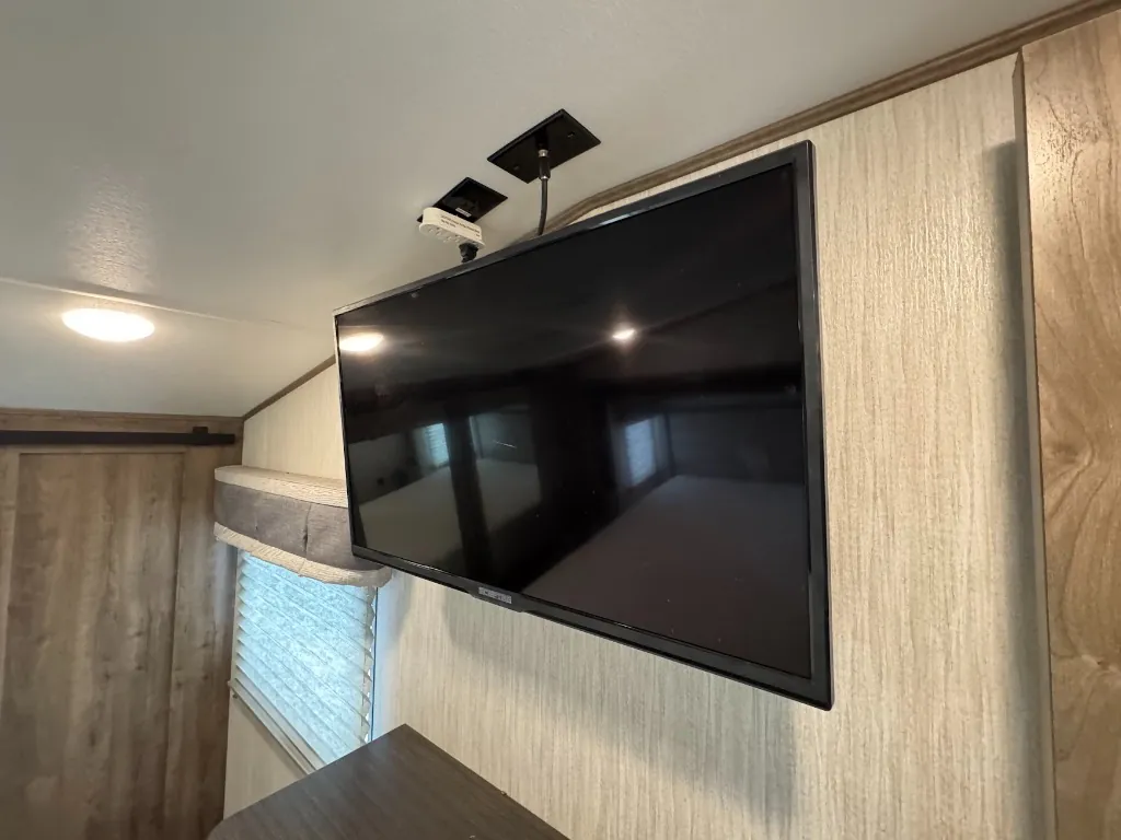 2019 Forest River Sabre 36BHQ, Photos photo 27