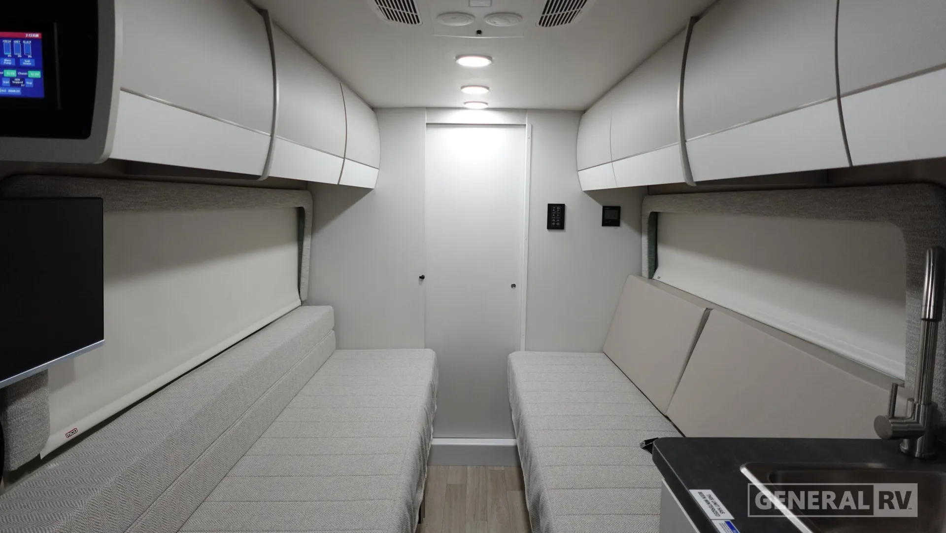 2026 Entegra Coach Ethos 20T - Photo 3