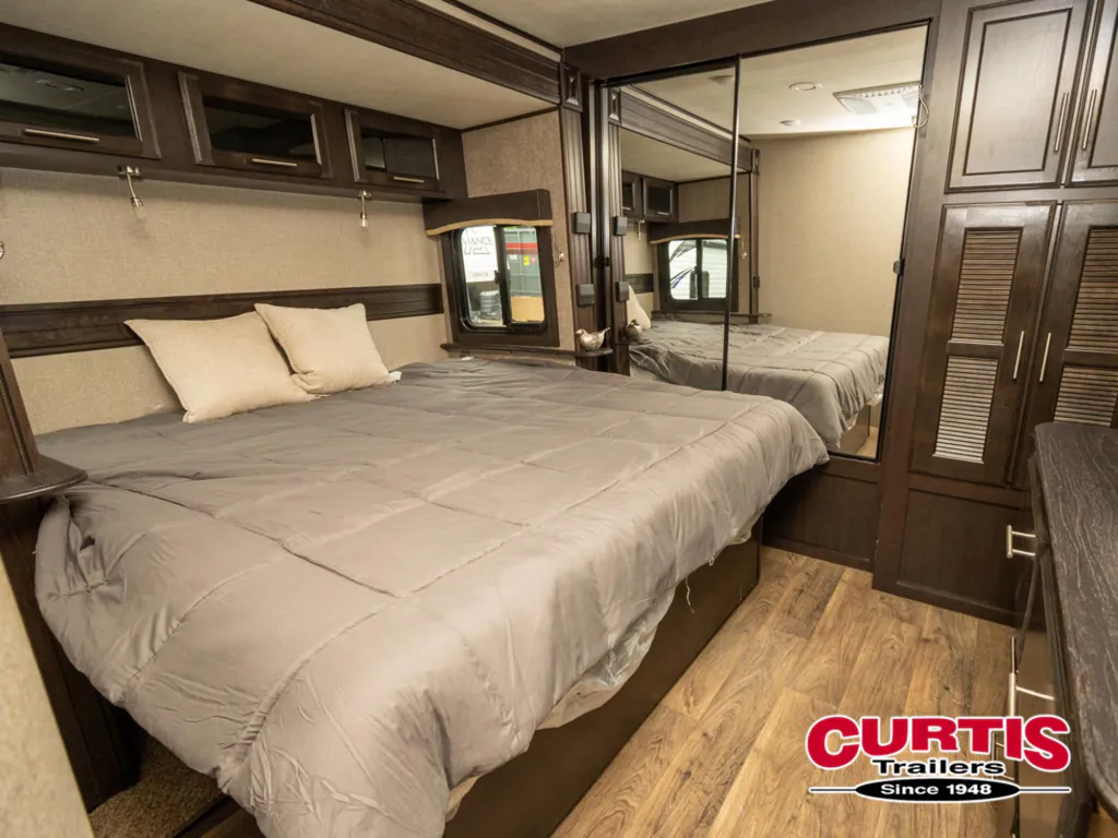 2019 Jayco Eagle 322RLOK, Photos photo 17