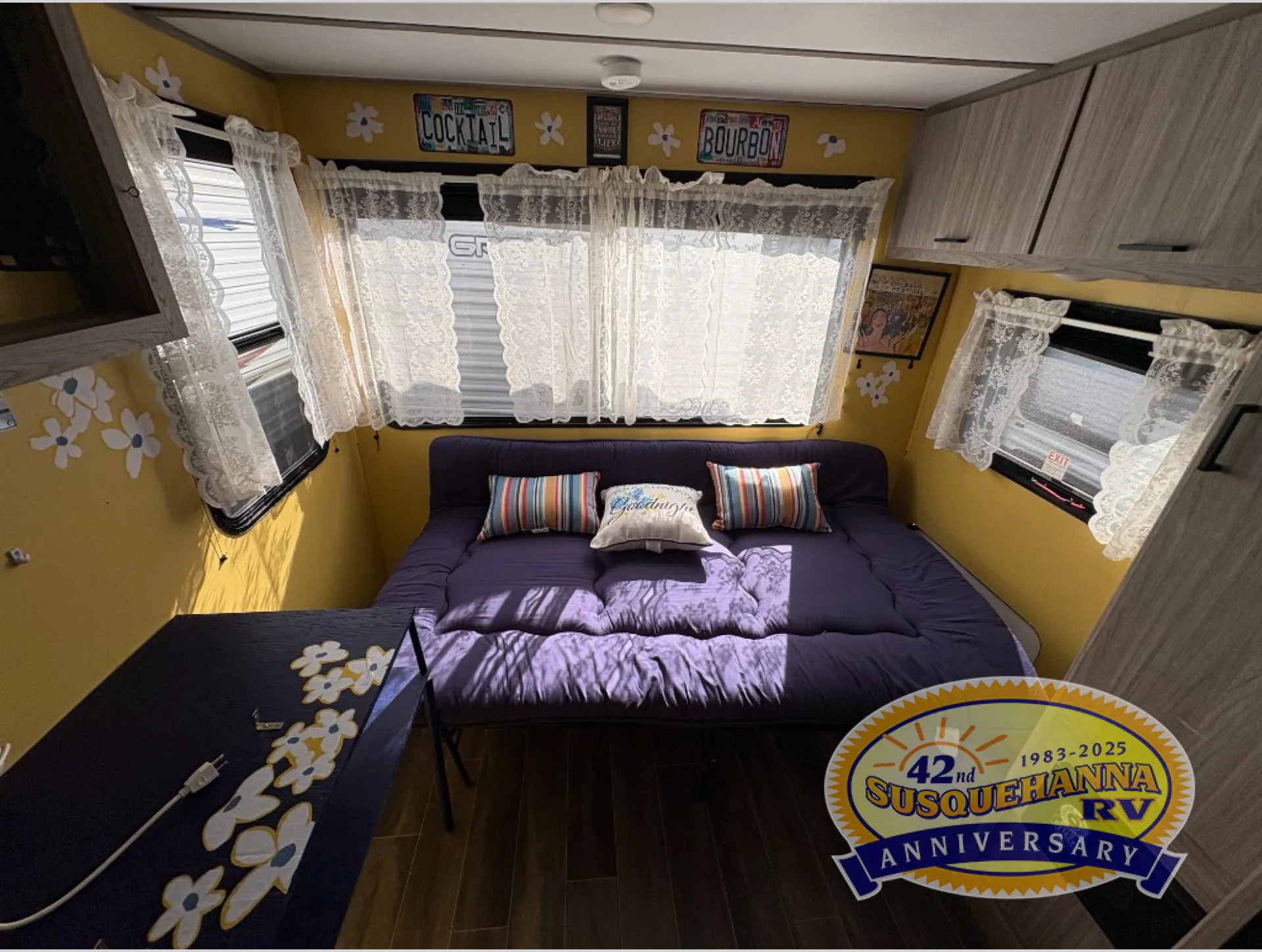 2024 Keystone Passport Mini 190RD - Photo 3