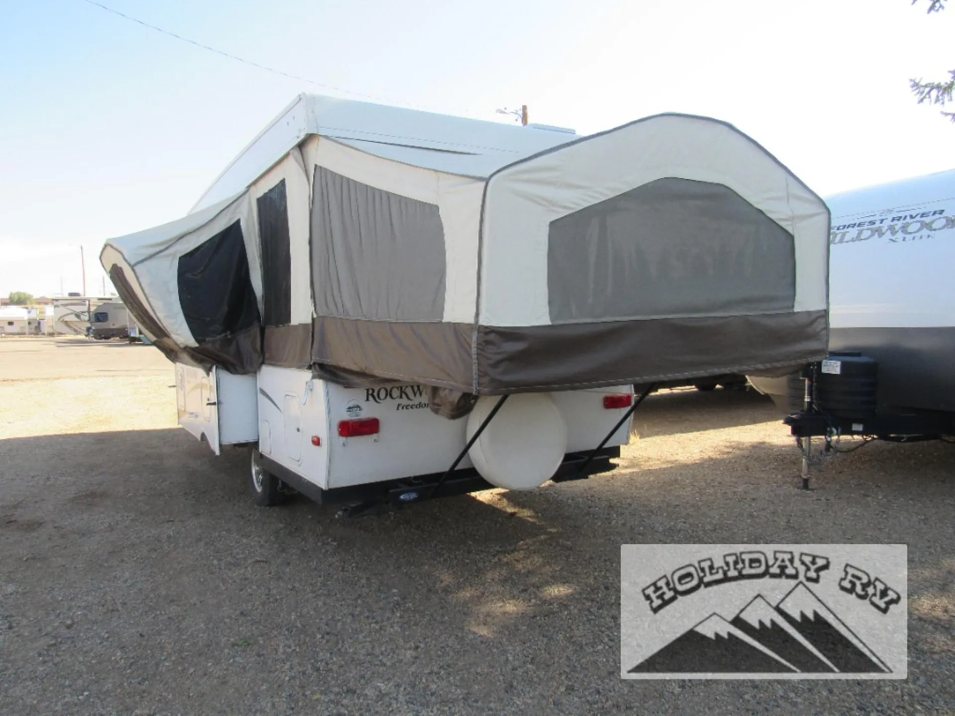 2015 Forest River Rockwood Freedom 2560G - Photo 2