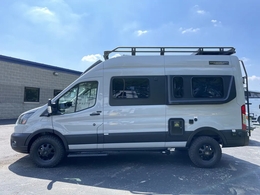 2026 Grand Design Lineage Series VT LVT1 - Photo 3