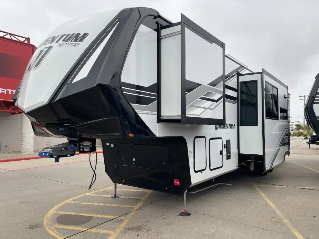 2027 Grand Design Momentum 344M, Photos photo 32