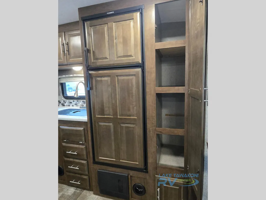 2020 Forest River Rockwood Ultra Lite 2902SW, Photos photo 29