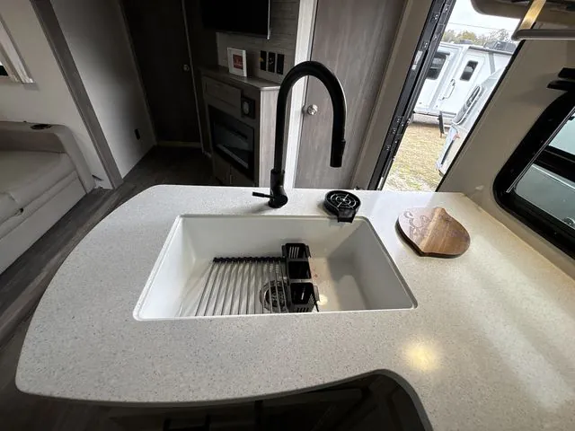 2026 Forest River Aurora 29TQS — Photo 6