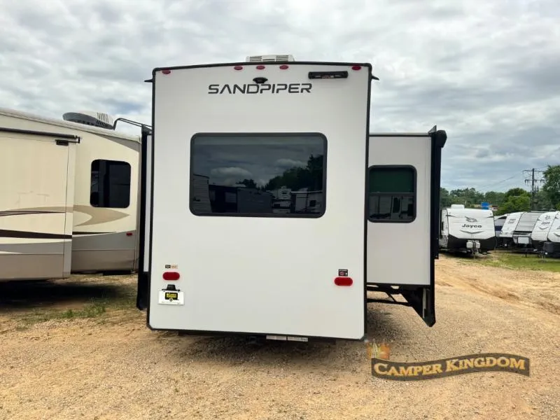 2024 Forest River Sandpiper 4003MB - Photo 4