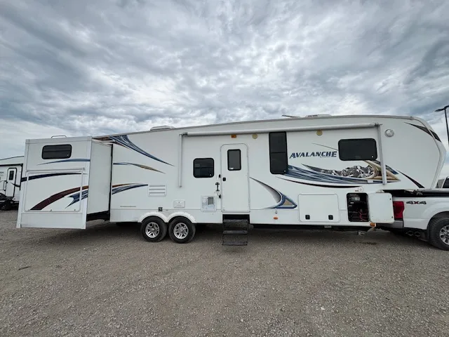2012 Keystone Avalanche 341TG - Main photo