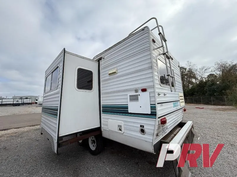 1998 Keystone Hornet 24SH - Photo 4