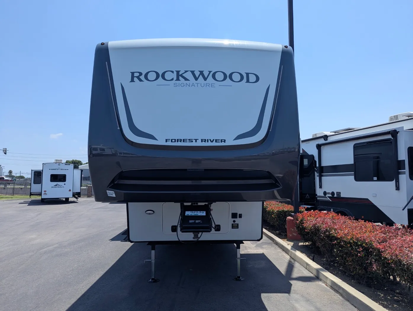 2026 Forest River Rockwood Signature 401SFB - Photo 3