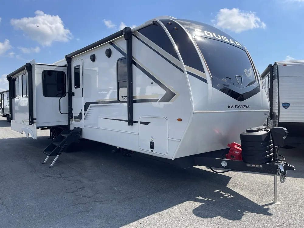 2026 Keystone Cougar Half-Ton 29RLP - Photo 2