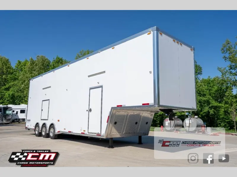 2023 Wildside Trailer Used    38' Liftgate - Main photo