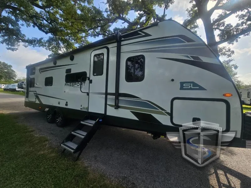 2024 Keystone Passport SL 282QB - Photo 2