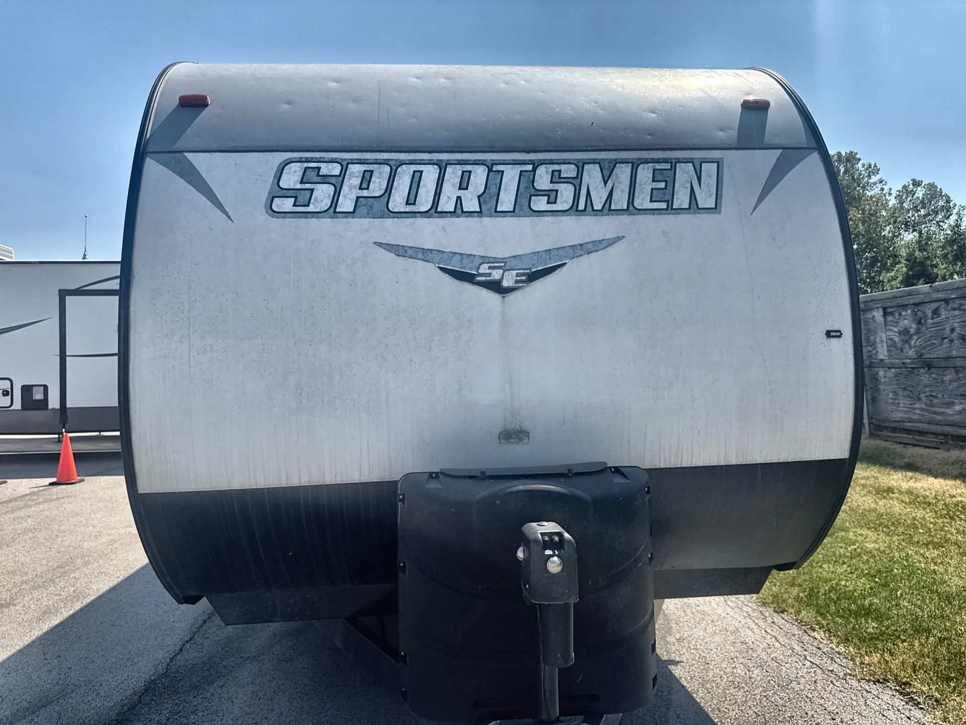 2022 K-Z Sportsmen SE 251RSSE — front