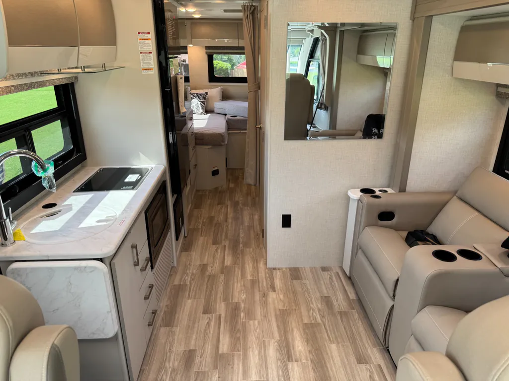 2026 Thor Motor Coach Axis 26.2, Photos photo 26